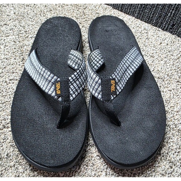 Teva Size 10 Voya Flip Flip Sandals Black Gray Slip On Beach Pool Comfort - Picture 1 of 9